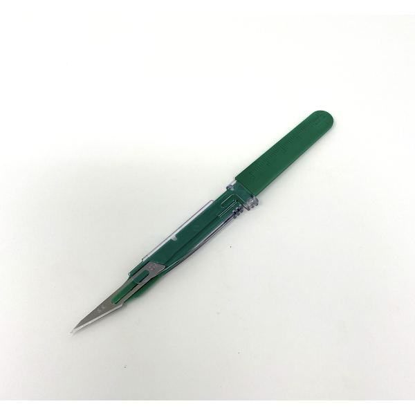 Disposable Safety Scalpels Sterile Surgical Blade Size 11 Stainless Steel with Plastic Handle & Metric Line Individually Foil Wrapped Box of 100