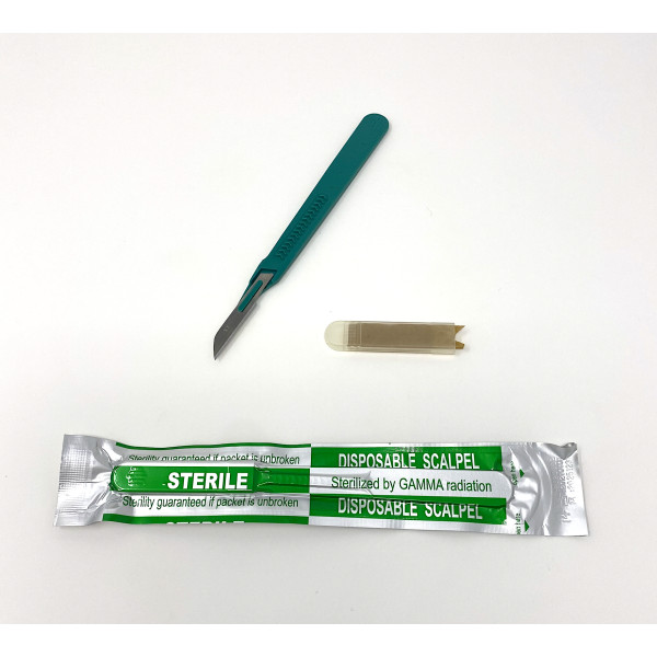Disposable Scalpels Sterile Surgical Blade Size 14 Stainless Steel with Plastic Handle & Metric Line Individually Foil Wrapped Box of 250