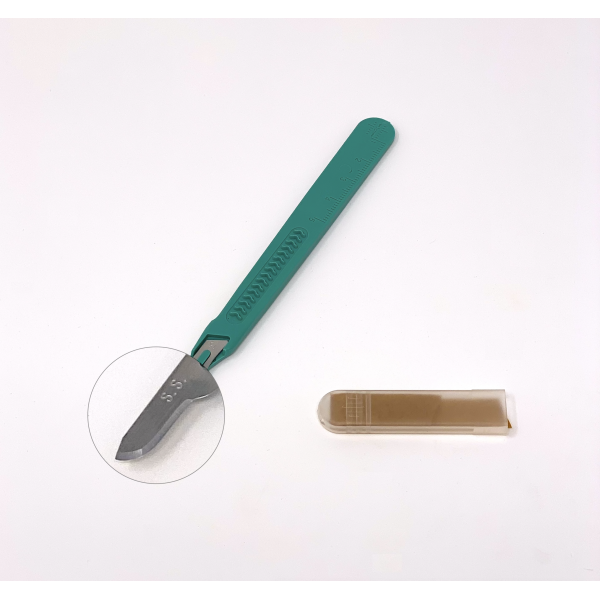 Disposable Scalpels Sterile Surgical Blade Size 15 Stainless Steel with Plastic Handle & Metric Line Individually Foil Wrapped Box of 10