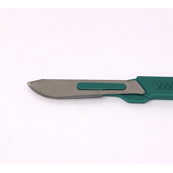Disposable Scalpels Sterile Surgical Blade Size 22 Stainless Steel with Plastic Handle & Metric Line Individually Foil Wrapped Box of 10