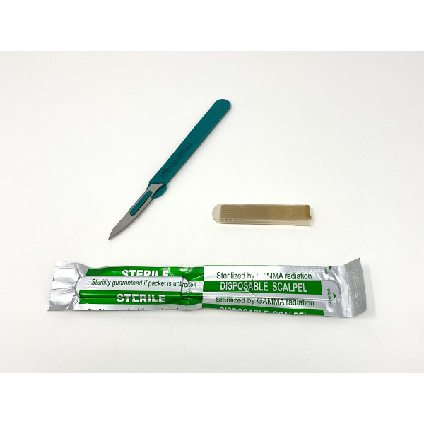 Disposable Scalpels Sterile Surgical Blade Size 36 Stainless Steel with Plastic Handle & Metric Line Individually Foil Wrapped Box of 10