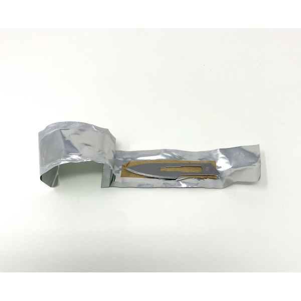 Disposable Surgical Scalpel Blades Sterile High Grade Carbon Steel 2.1% 10xx Individually Foil Wrapped Size 18 Box of 100